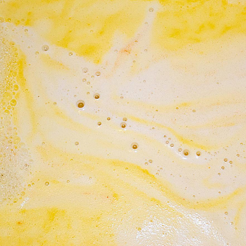 Oh Honey! bath bomb