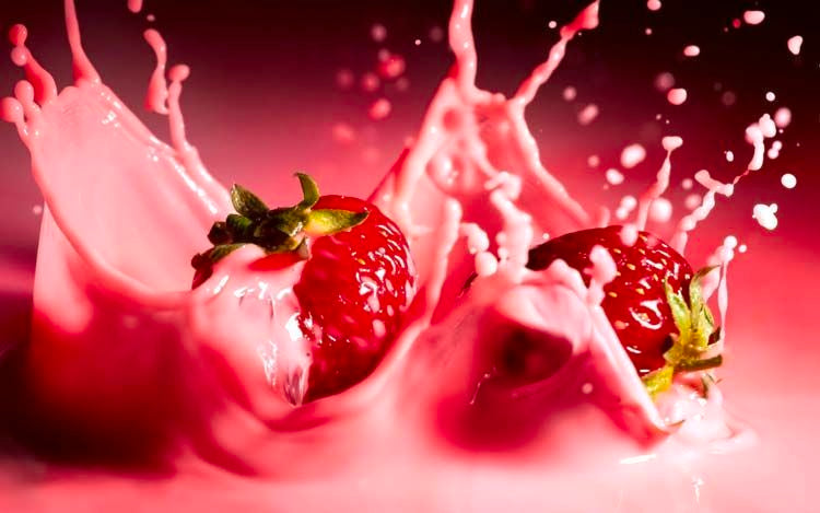 Strawberries & Cream Bubbling Bath Salt